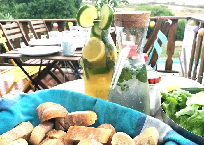 Elemental Bed and Breakfast *