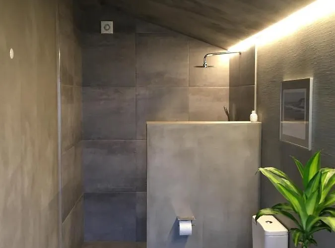 Bed and Breakfast Elemental