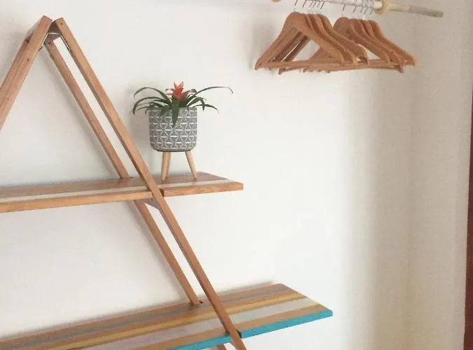 Bed and Breakfast Elemental